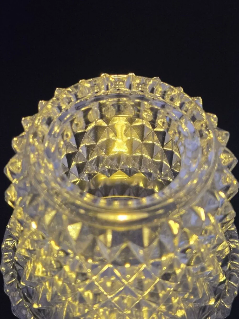 Vintage Diamond-Cut Clear Fairy Lamp, Fairy Light Candle Holder w/Pedestal Base - Picture 8 of 9